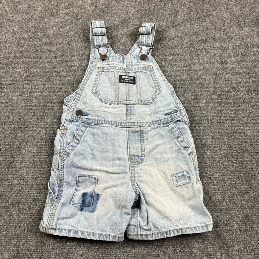 OSHKOSH B’Gosh Toddler Denim Jean Short Overalls Shortalls patches size: 18M
